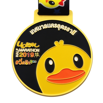 custom race medals.jpg